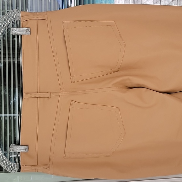 Hollister Faux Leather Tan High-Rise Pants Sz 31R - Picture 6 of 14